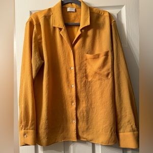 Aritzia Size M button down in Orange